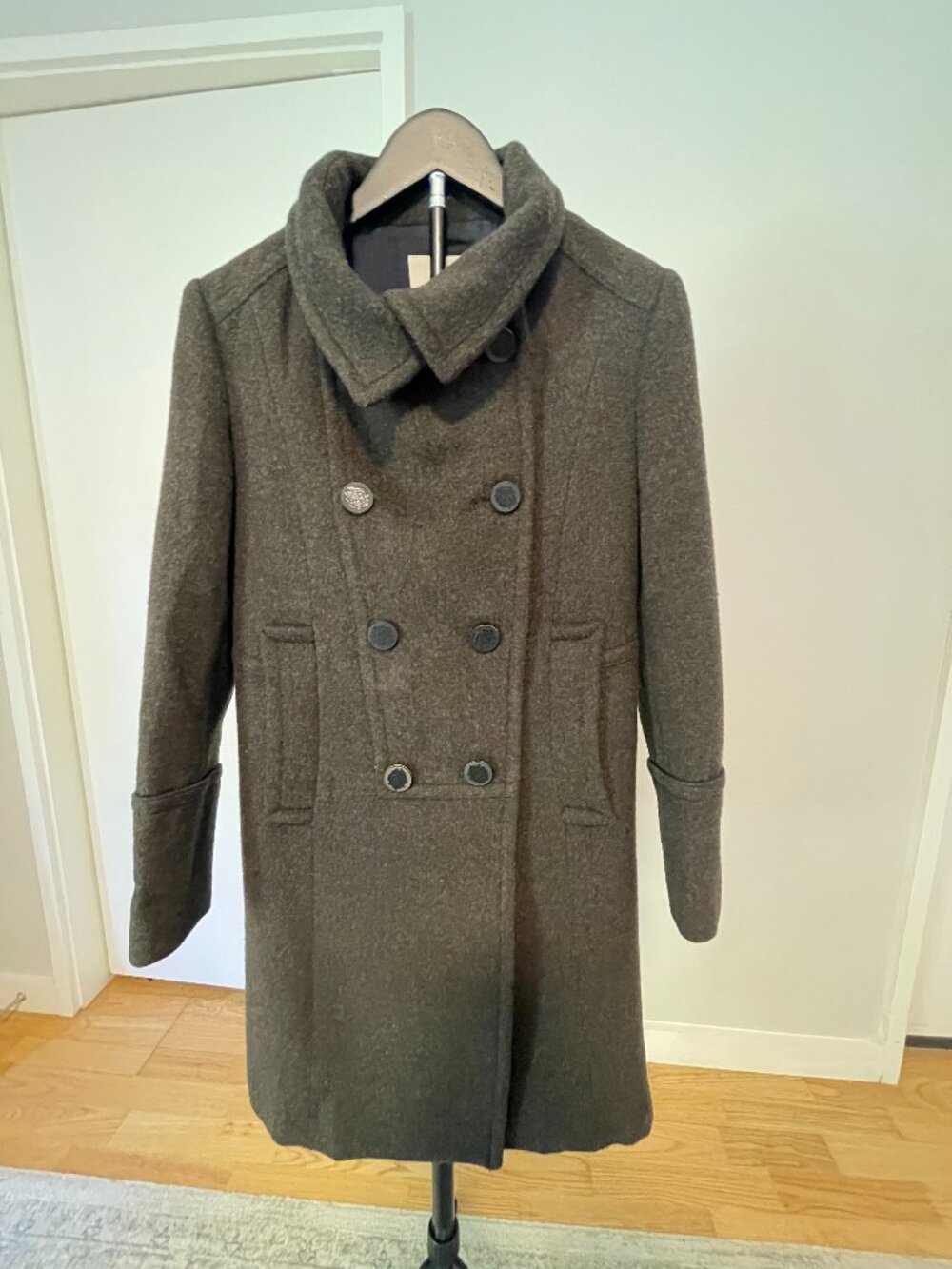 TNGT Double-Breasted Wool Blend Coat – Charcoal Gray